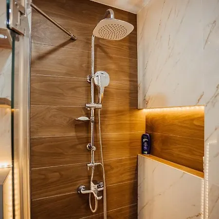 Aleksej ואליג'בו