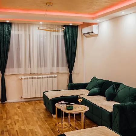 Aleksej * ואליג'בו