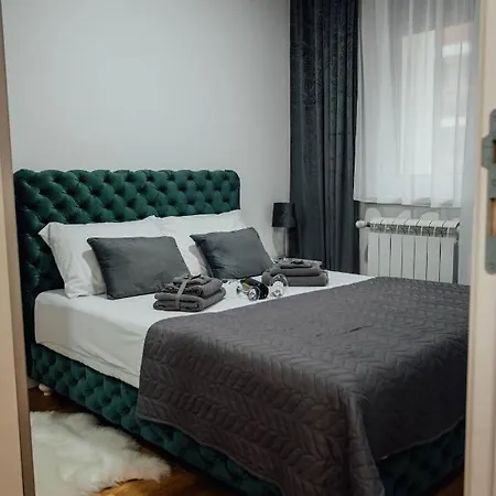 Apartment Aleksej